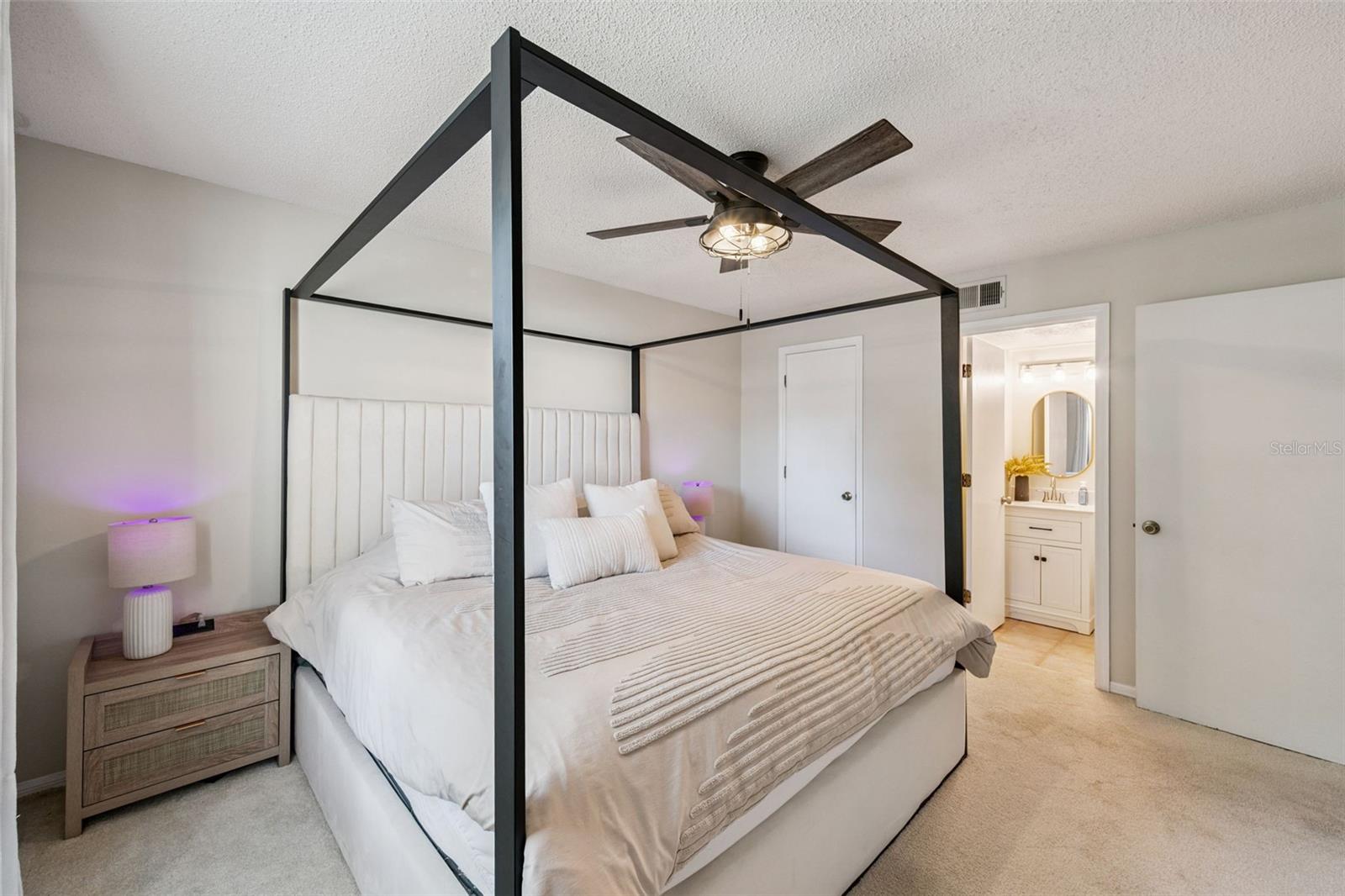 COACH HOMES AT MARINERS VILLAGE - Residential