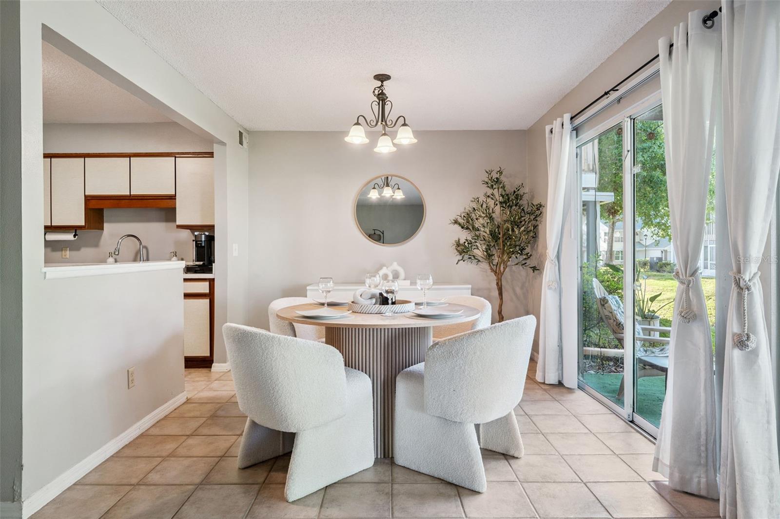 COACH HOMES AT MARINERS VILLAGE - Residential