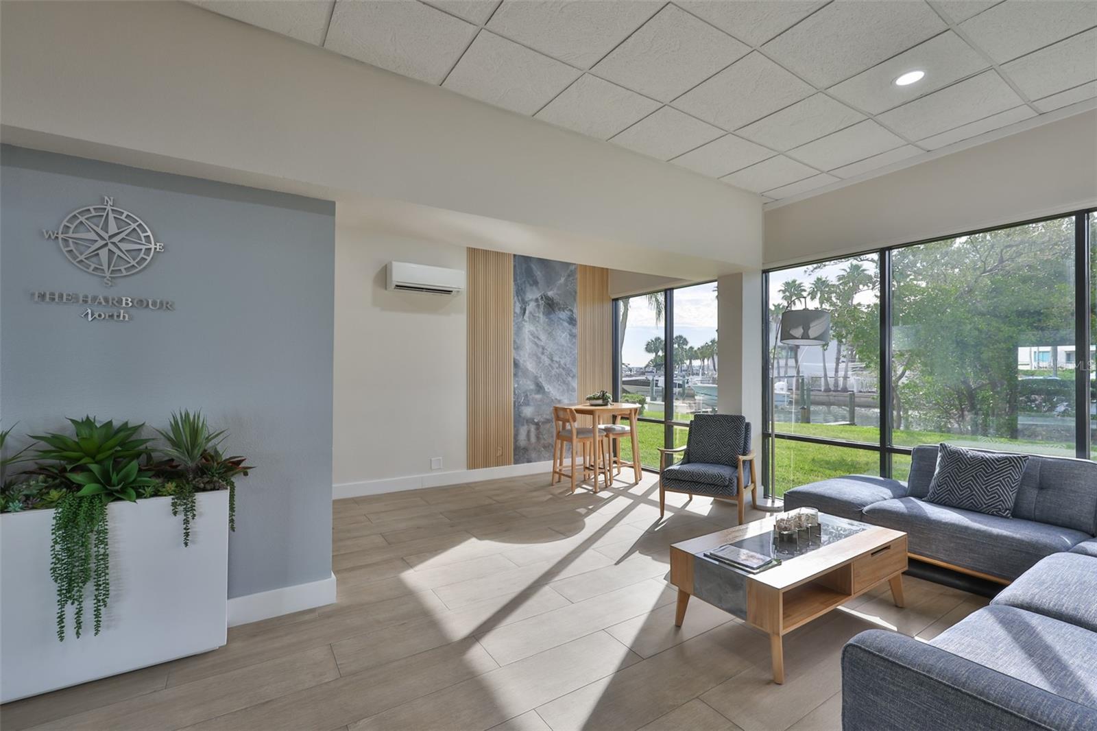 HARBOUR THE CONDO - Residential