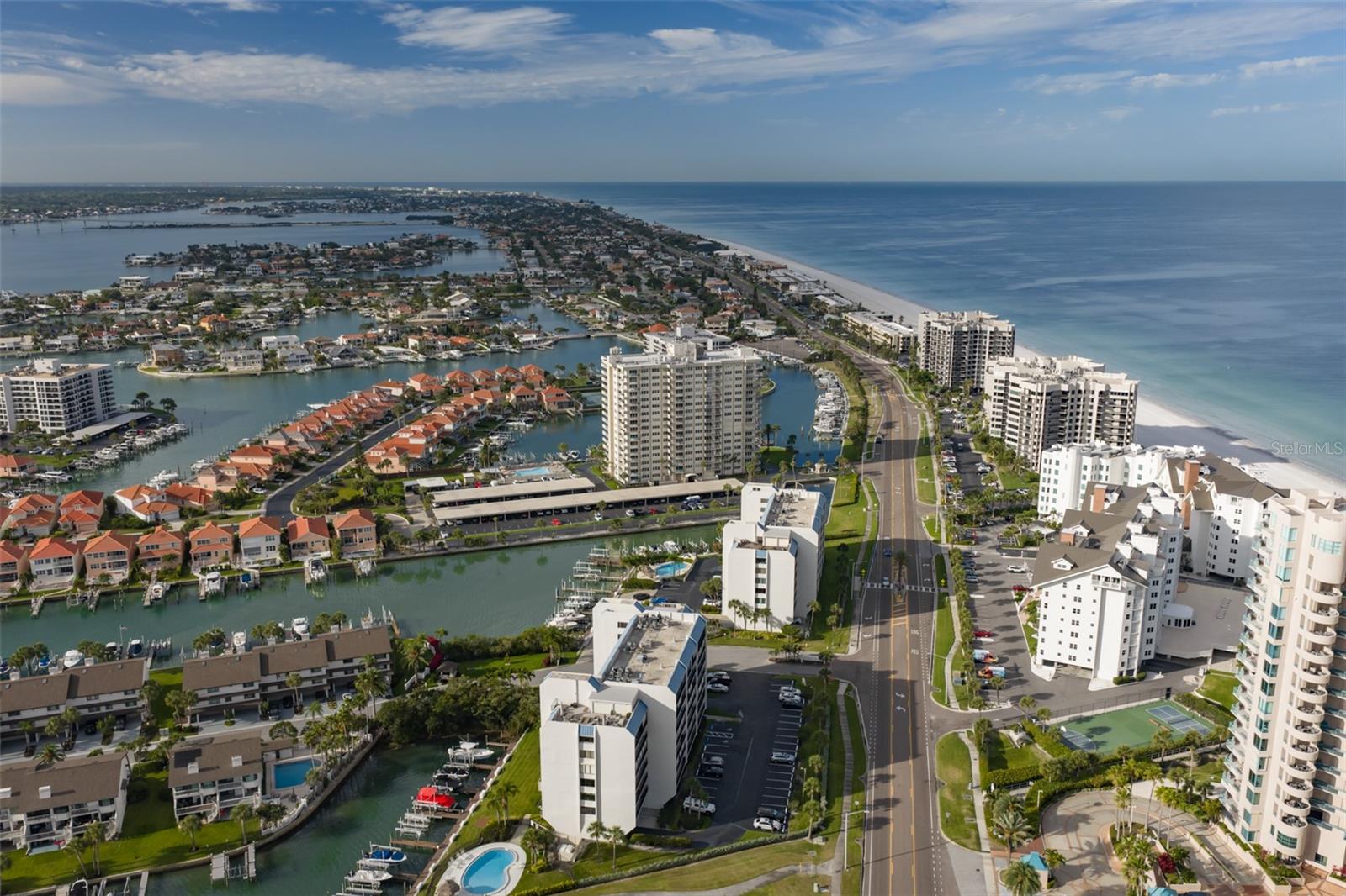 HARBOUR THE CONDO - Residential