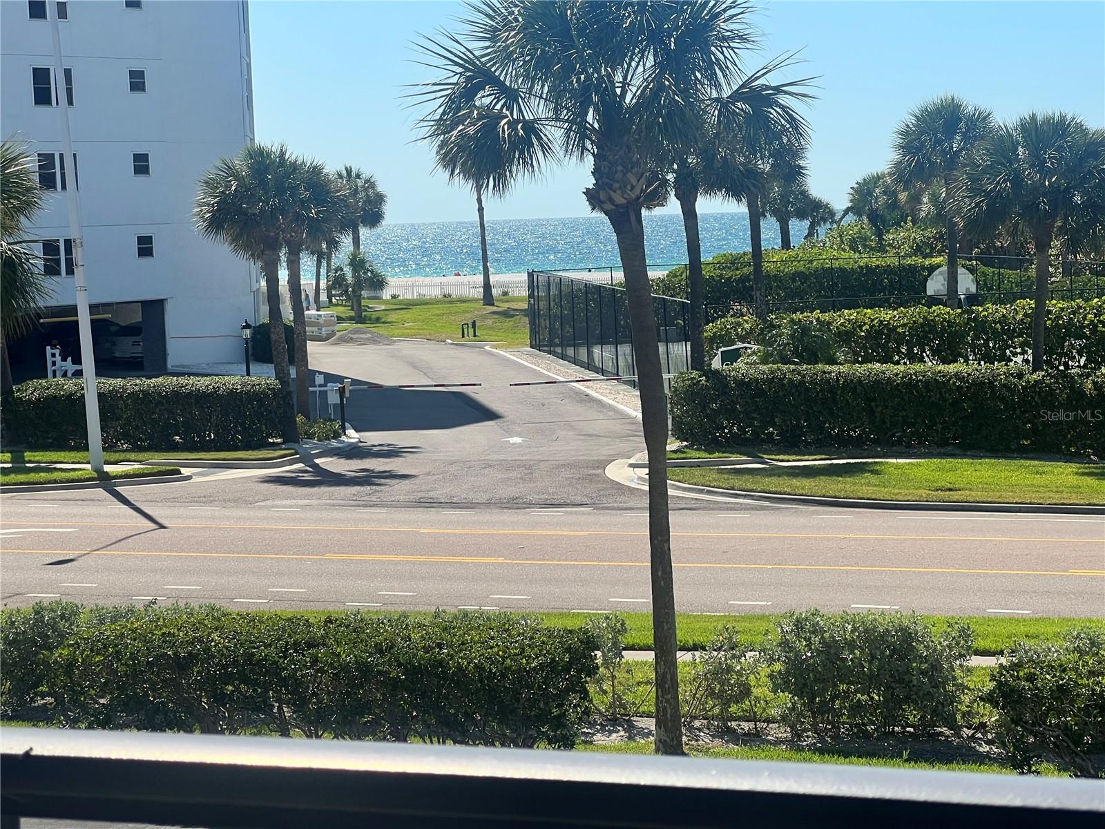 HARBOUR THE CONDO - Residential