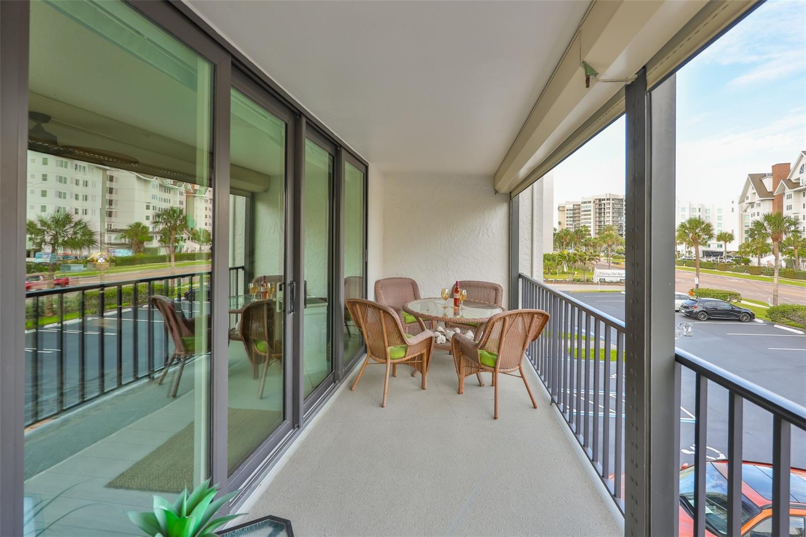 HARBOUR THE CONDO - Residential