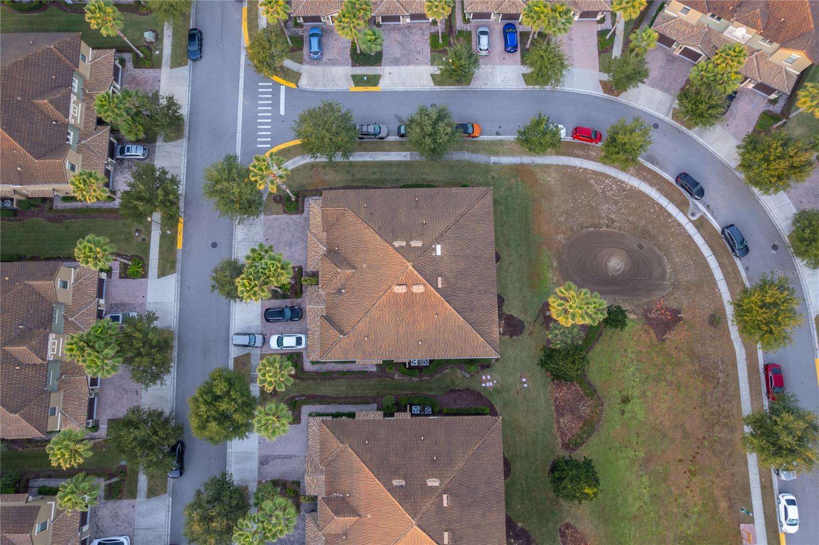 CHAMPIONS CLUB CONDO PH 13 - Residential