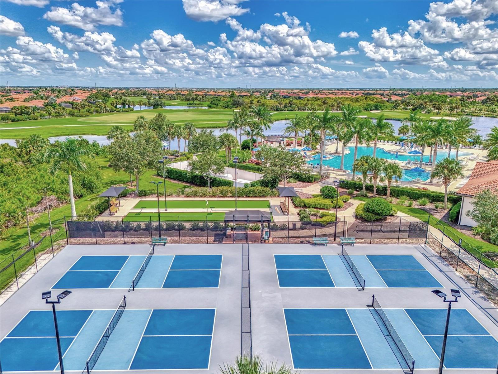 SARASOTA NATIONAL - Residential