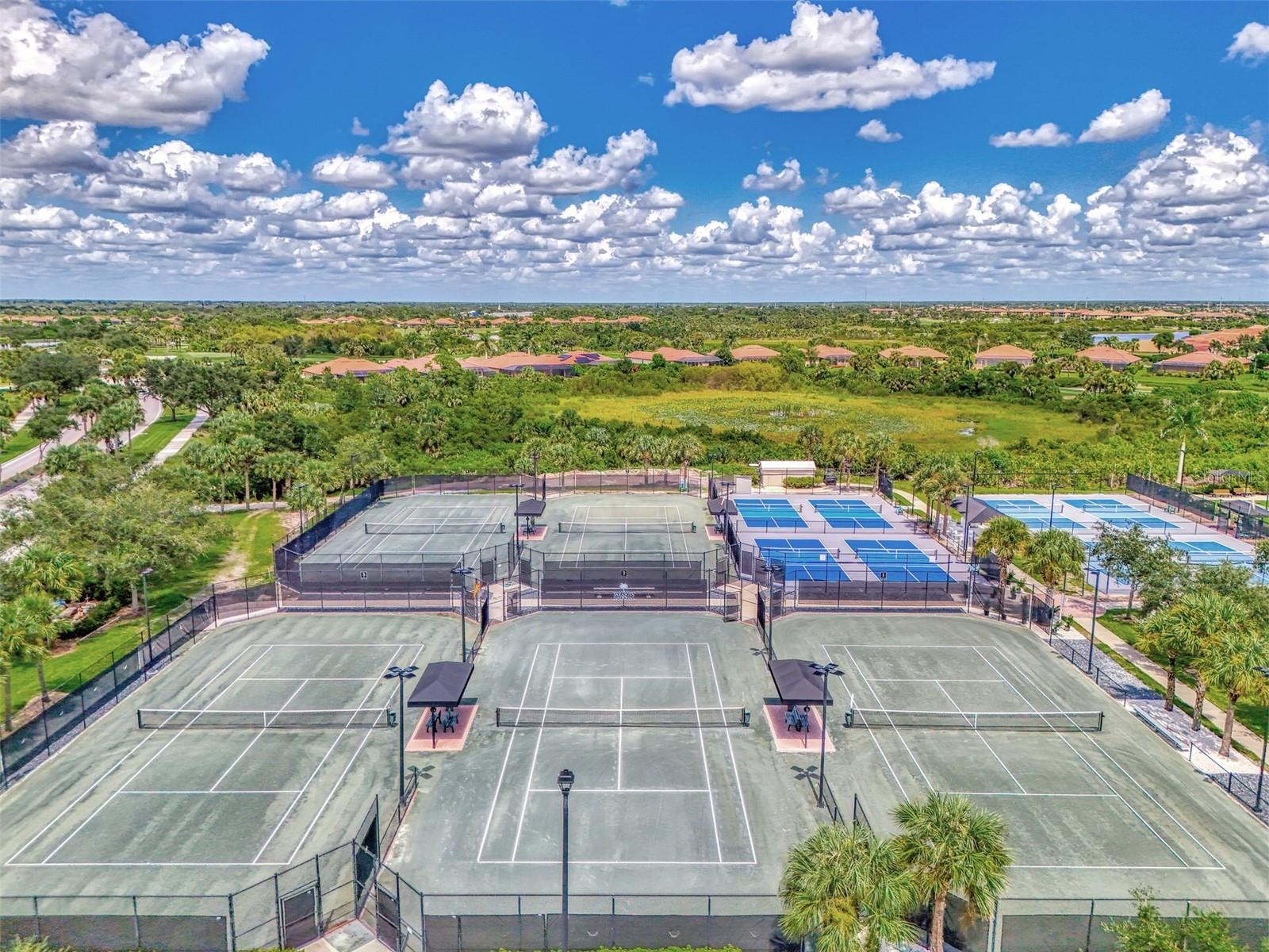 SARASOTA NATIONAL - Residential