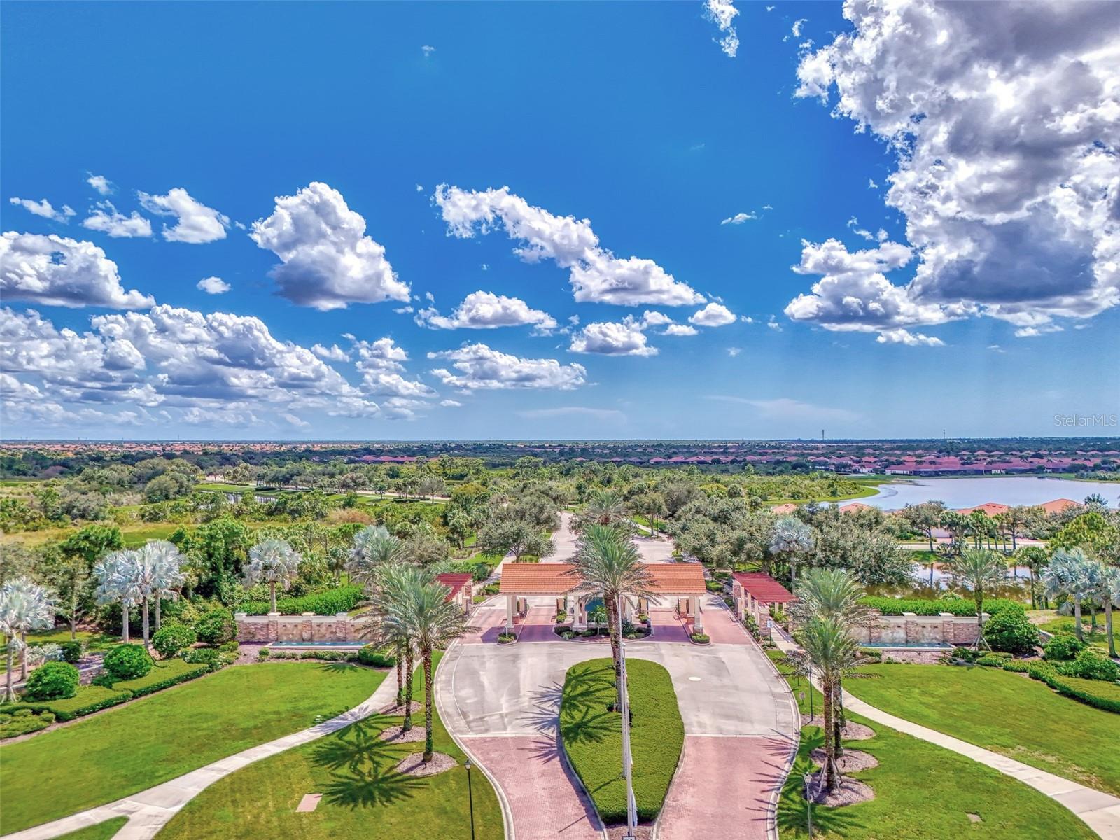 SARASOTA NATIONAL - Residential