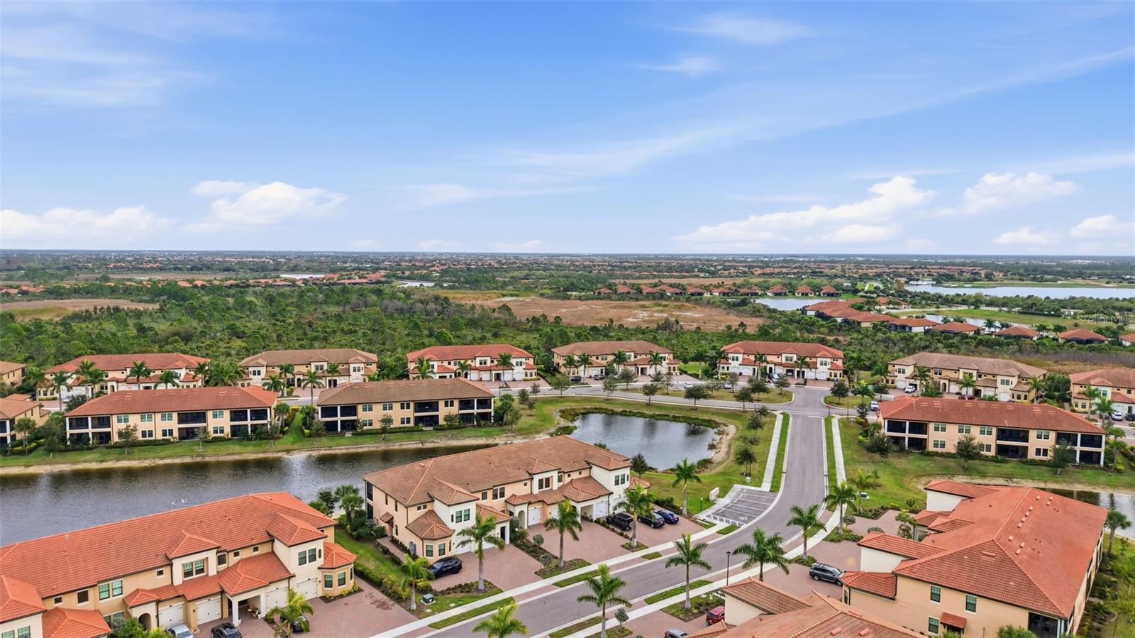 SARASOTA NATIONAL - Residential