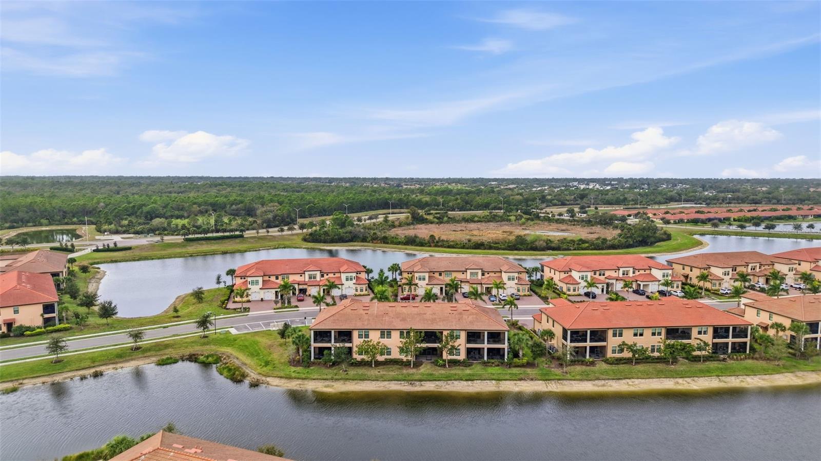 SARASOTA NATIONAL - Residential