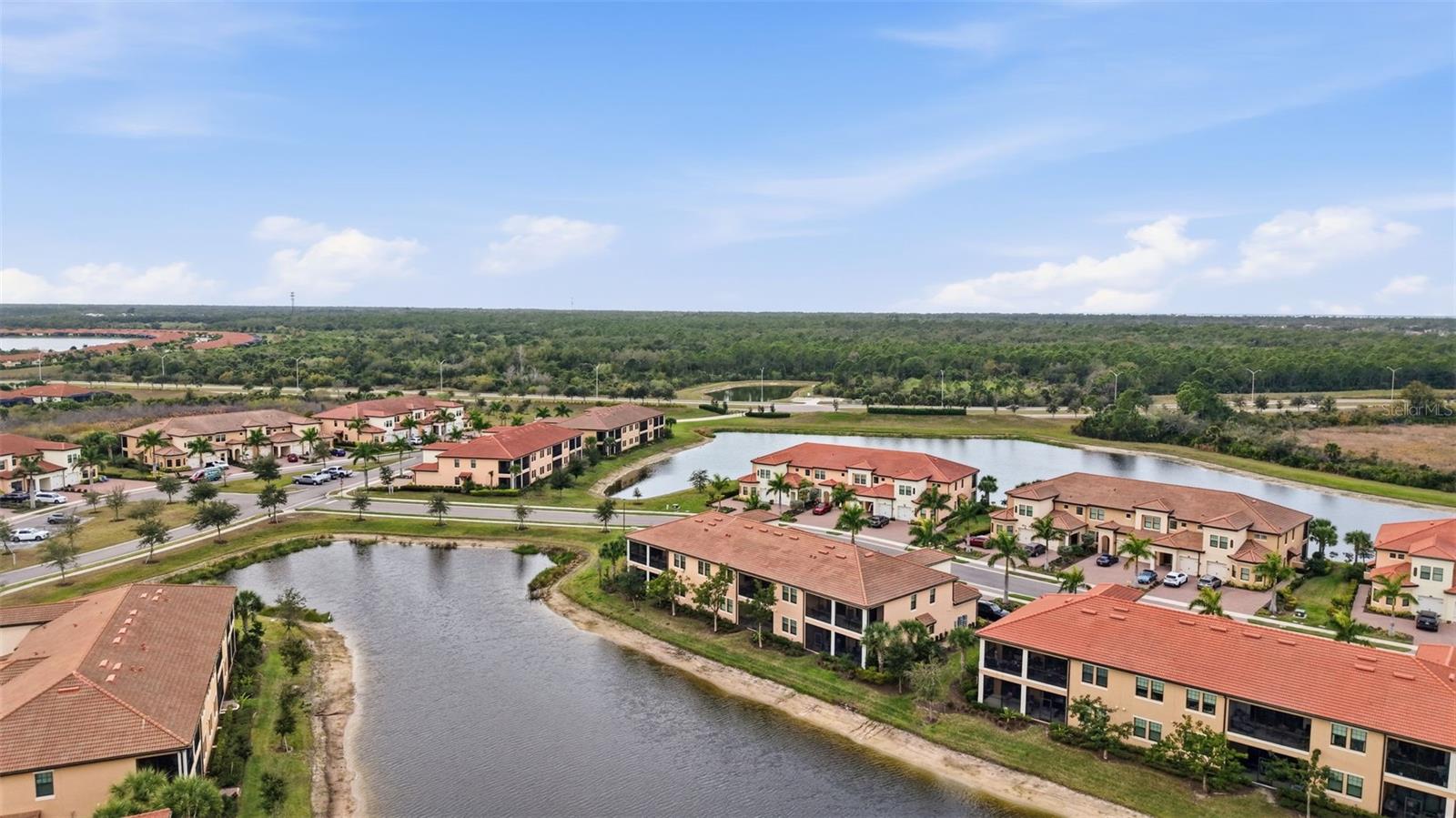 SARASOTA NATIONAL - Residential