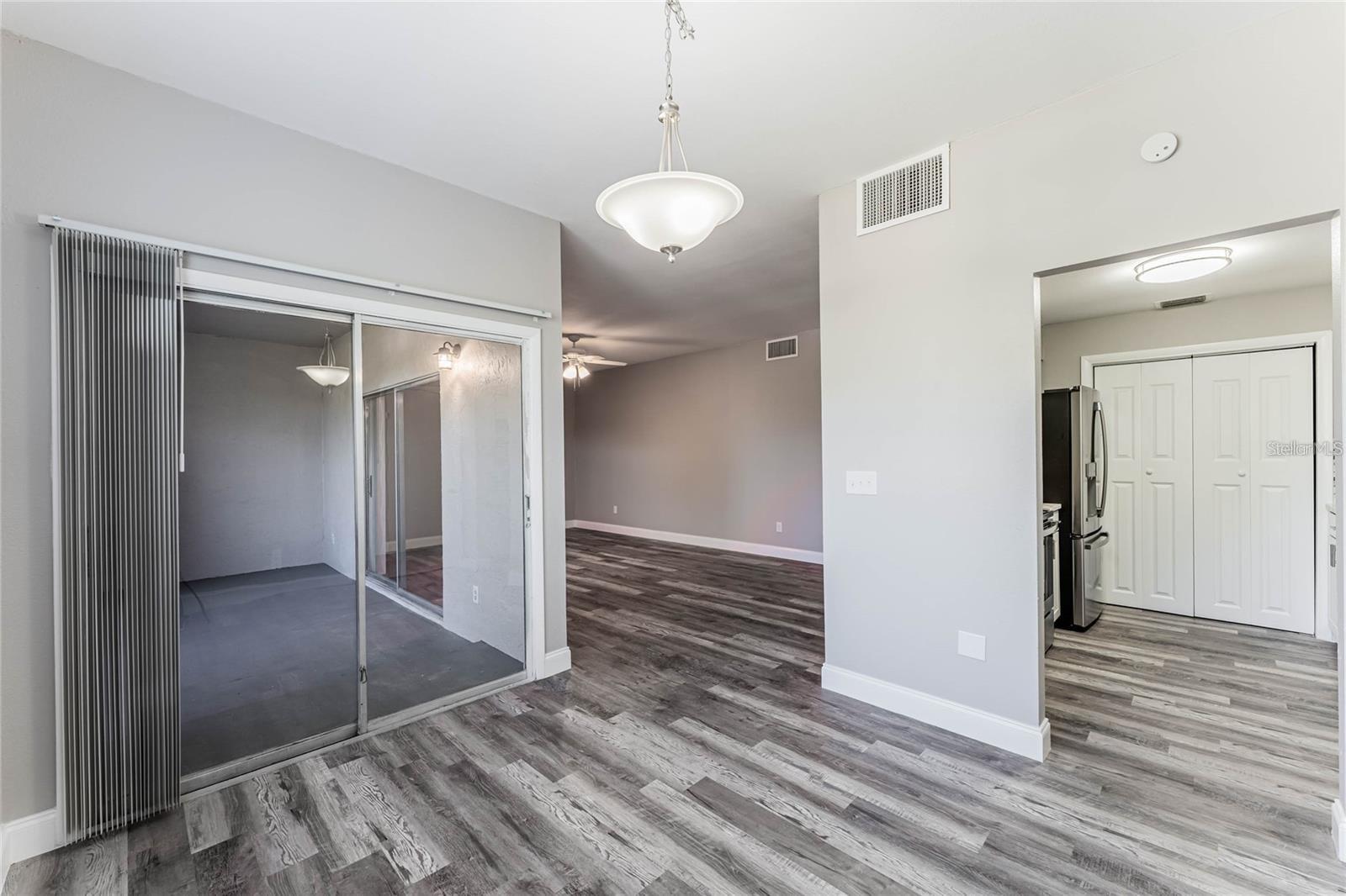 HILLSIDE TERRACE CONDOMINIUM - Residential