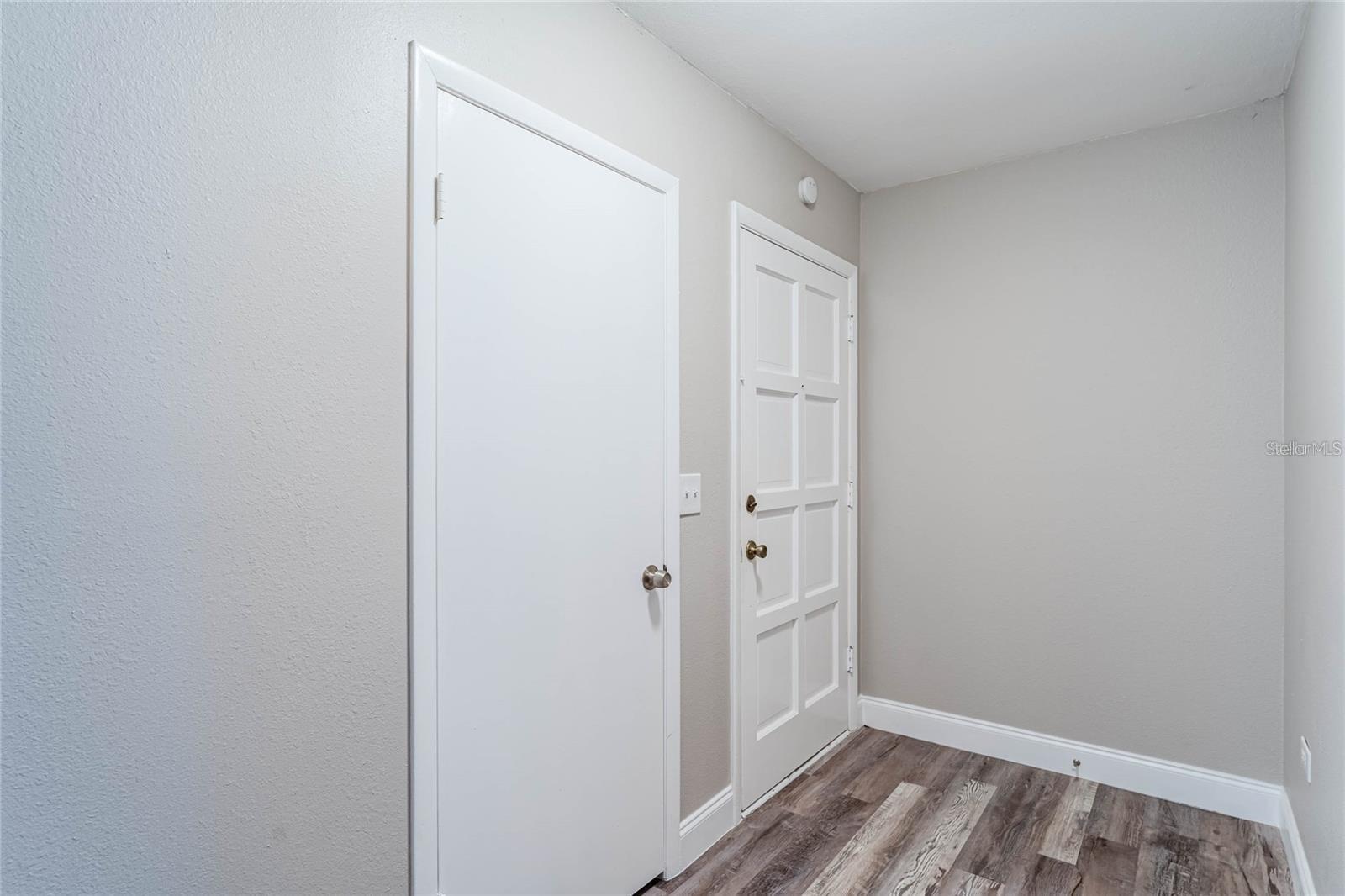HILLSIDE TERRACE CONDOMINIUM - Residential