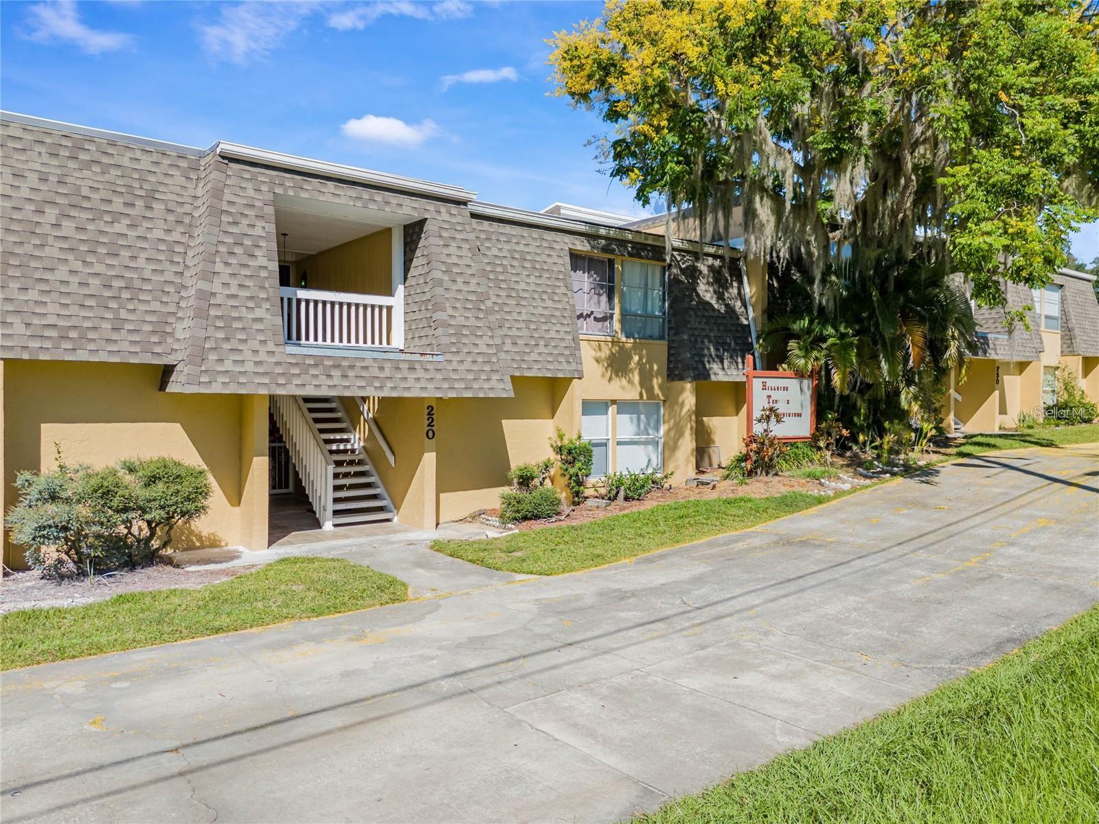 HILLSIDE TERRACE CONDOMINIUM - Residential