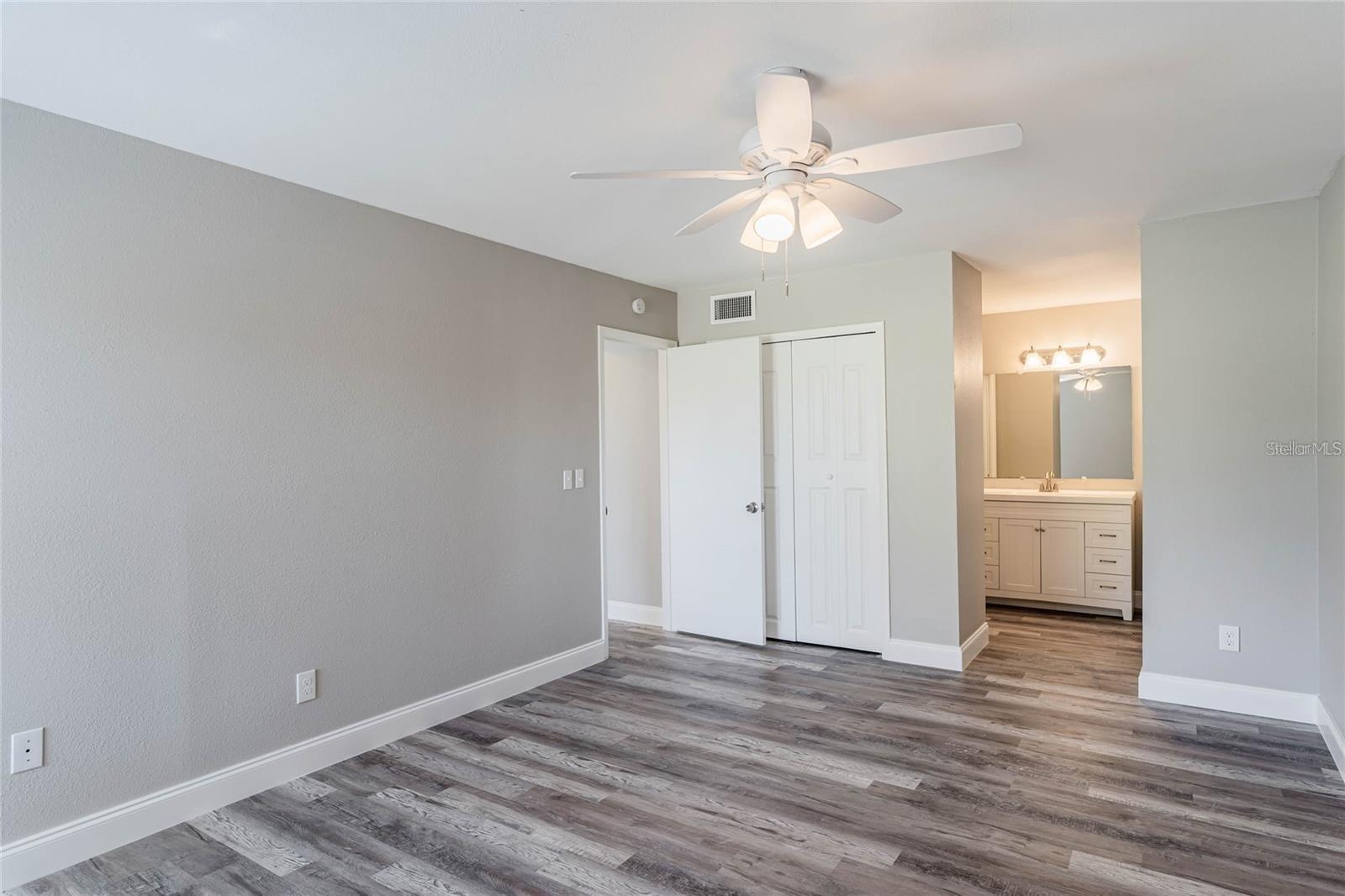 HILLSIDE TERRACE CONDOMINIUM - Residential