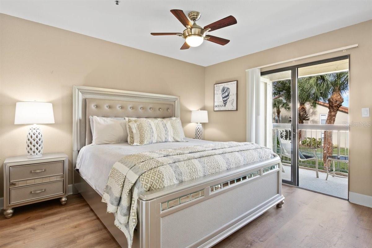 VINTAGE GRAND - Residential Lease