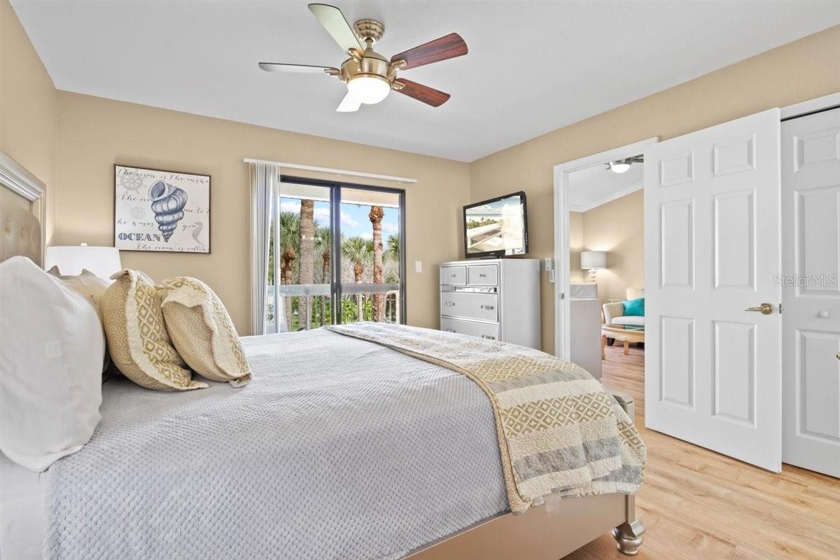 VINTAGE GRAND - Residential Lease