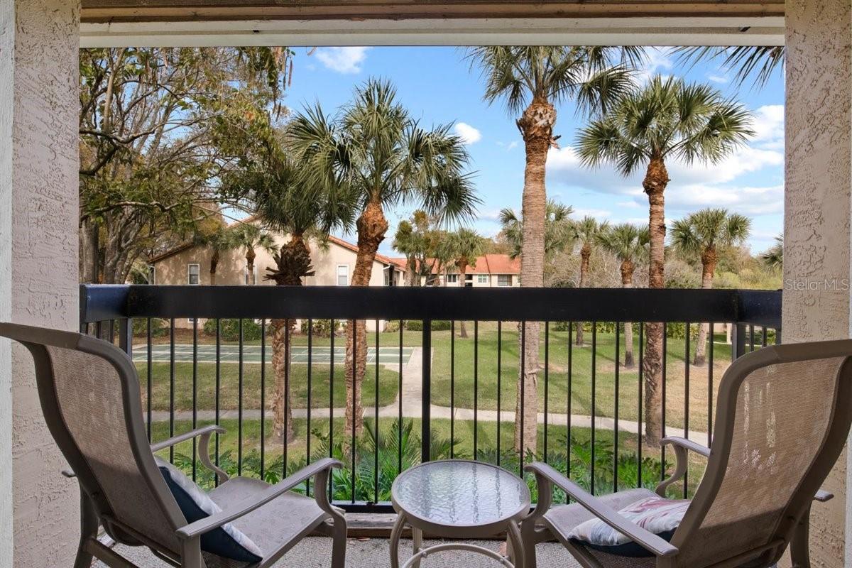 VINTAGE GRAND - Residential Lease