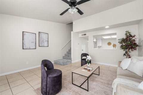 2508 Sw 35th Place J-58, Gainesville, FL 32608