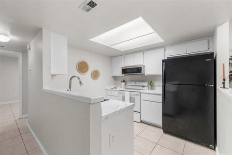 2508 Sw 35th Place J-58, Gainesville, FL 32608