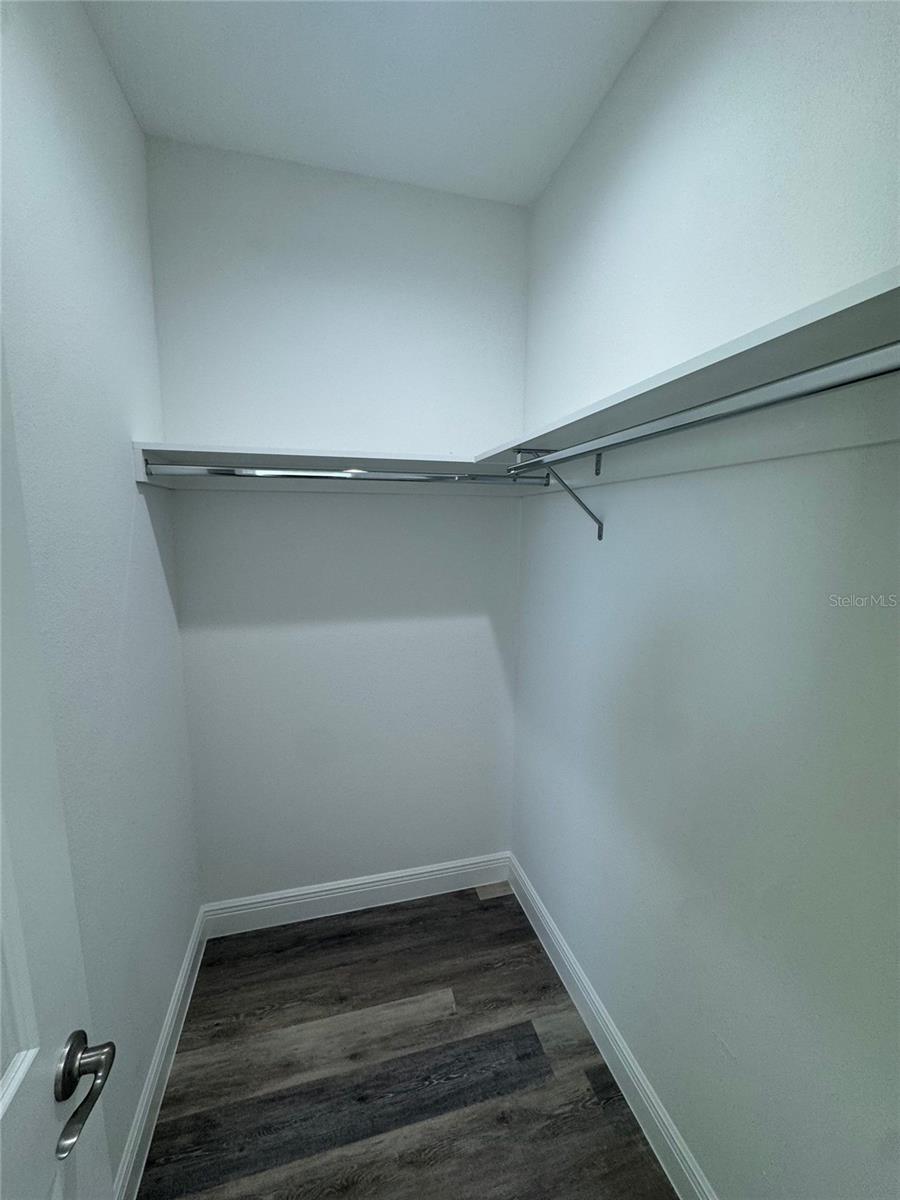 MIDWAY - Residential