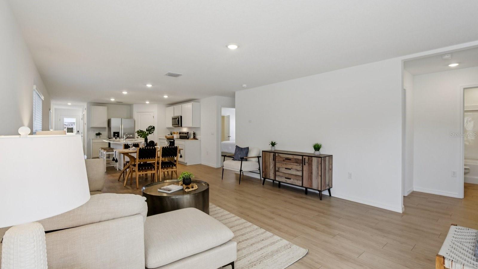 EAST REGNAS - Residential