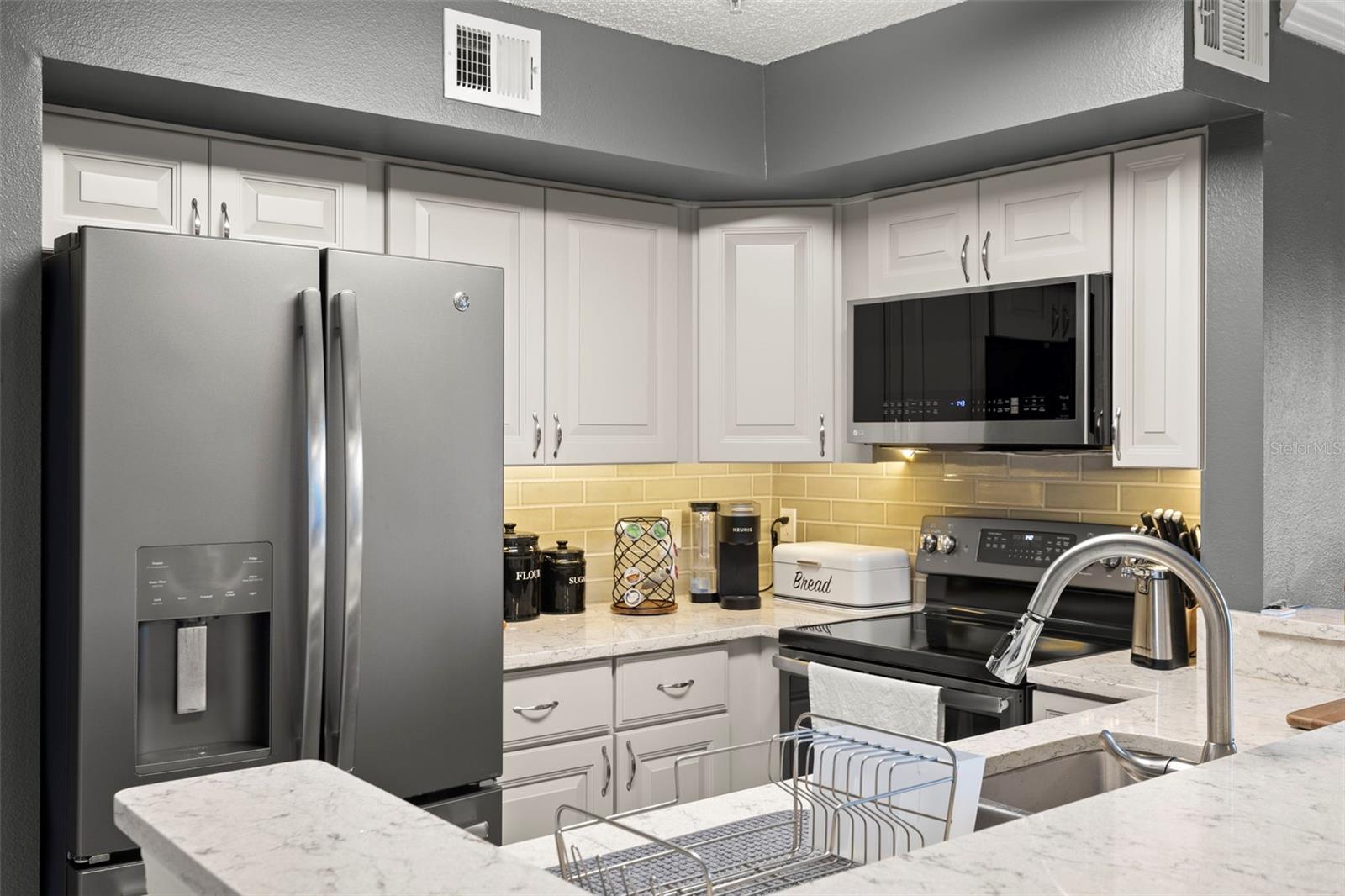 AUDUBON CONDO AT FEATHER SOUND - Residential