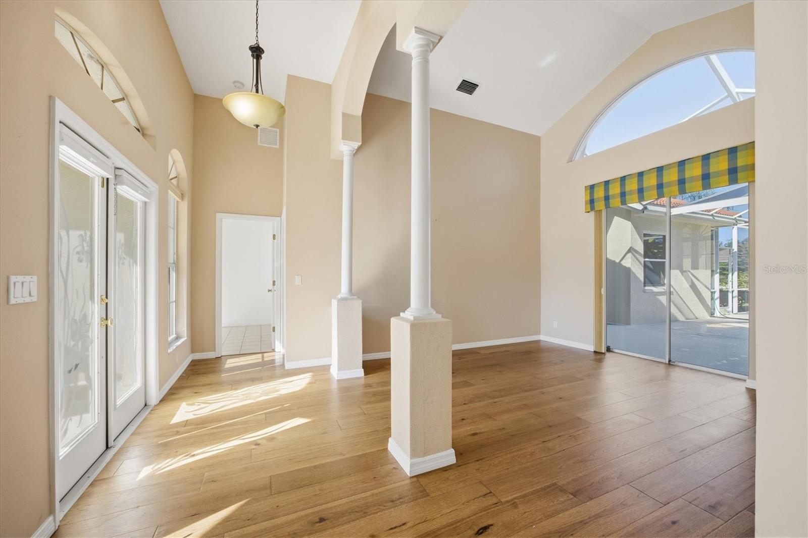 UNIVERSITY PARK - Residential