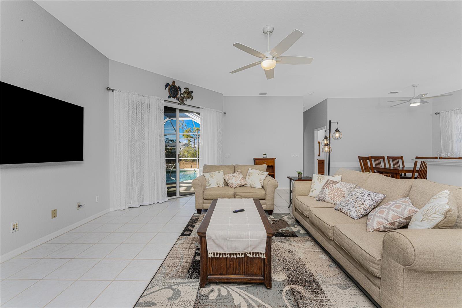 ROTONDA WEST PINEHURST - Residential