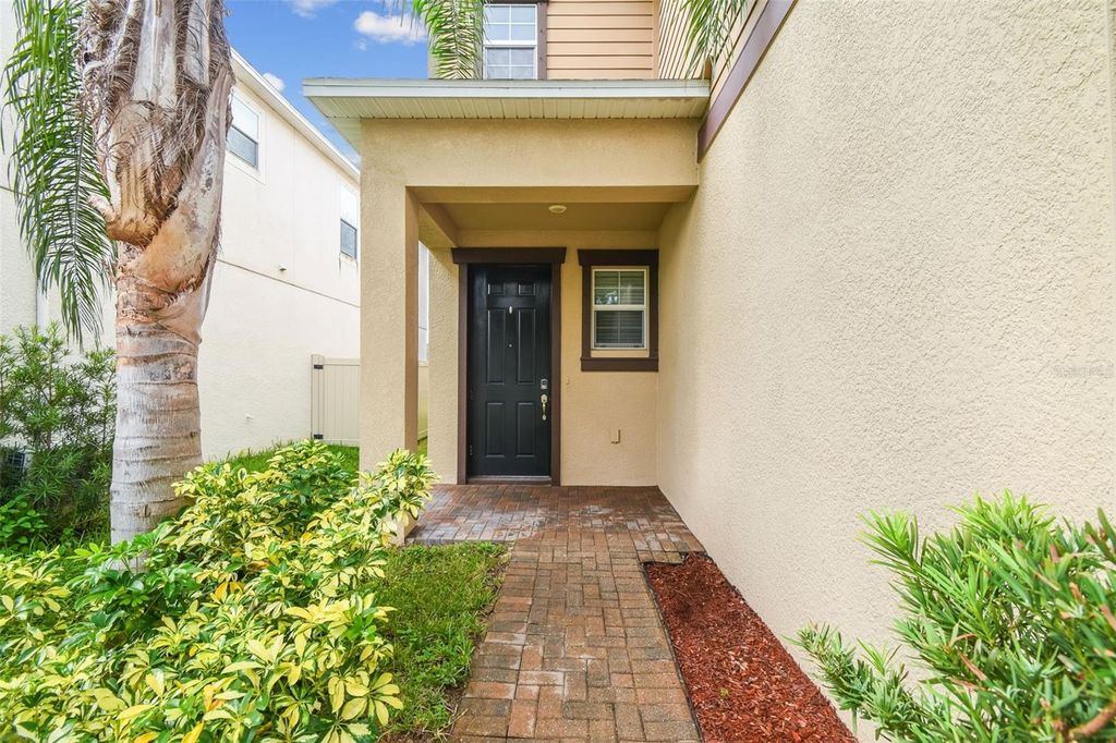 Photo of 10011 Ivory Drive, Ruskin, FL 33573 (MLS # TB8426158)