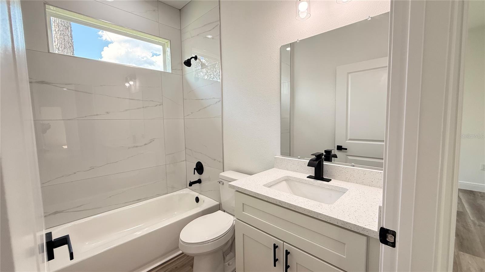 CITRUS SPGS UNIT 07 - Residential Lease