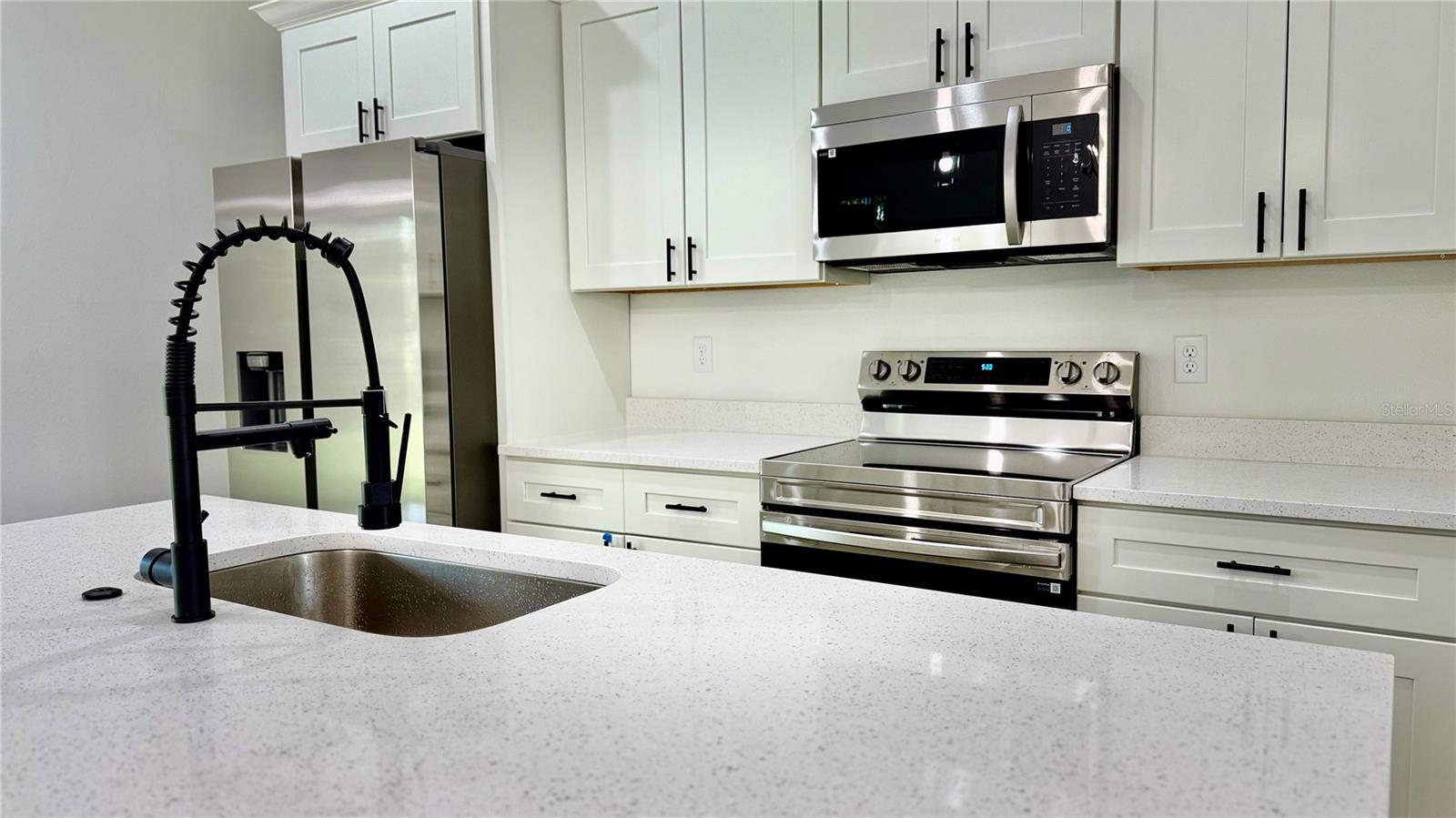 CITRUS SPGS UNIT 07 - Residential Lease