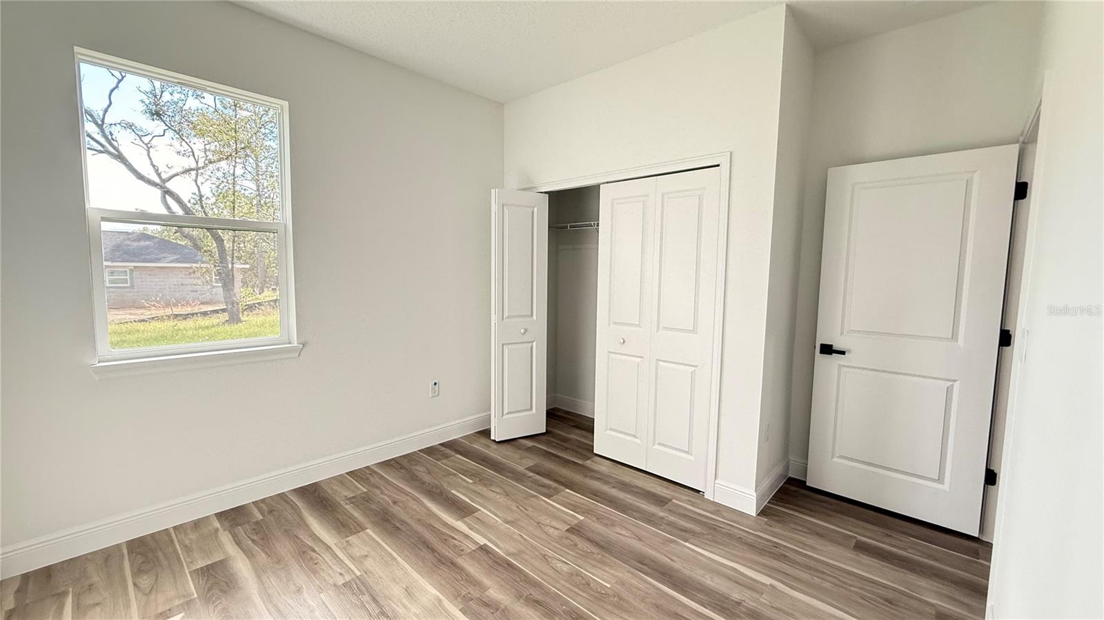 CITRUS SPGS UNIT 07 - Residential Lease