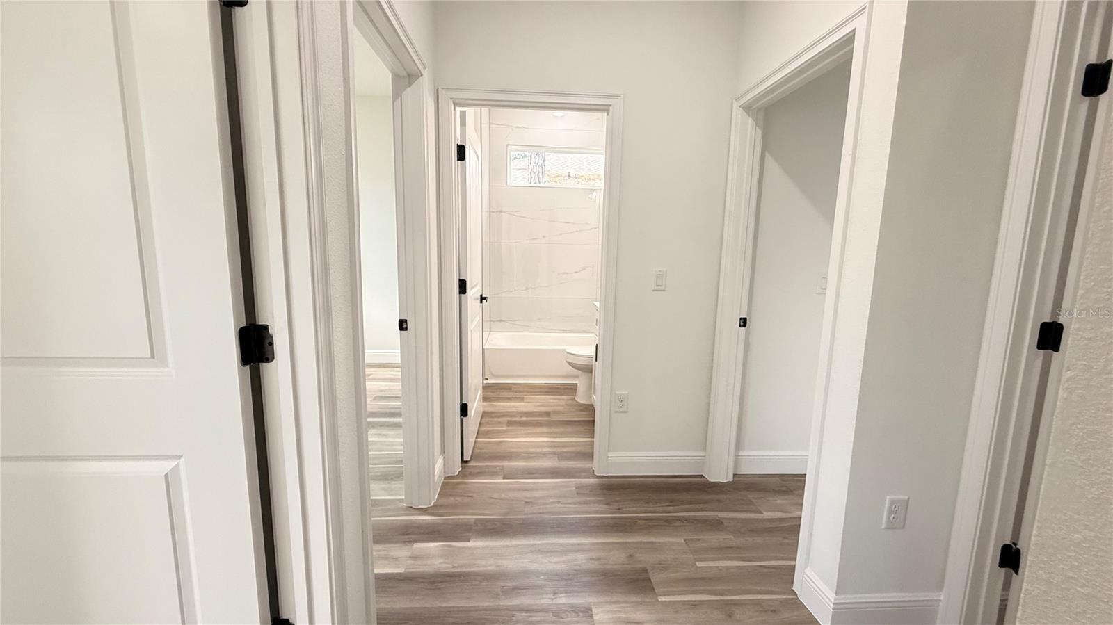 CITRUS SPGS UNIT 07 - Residential Lease