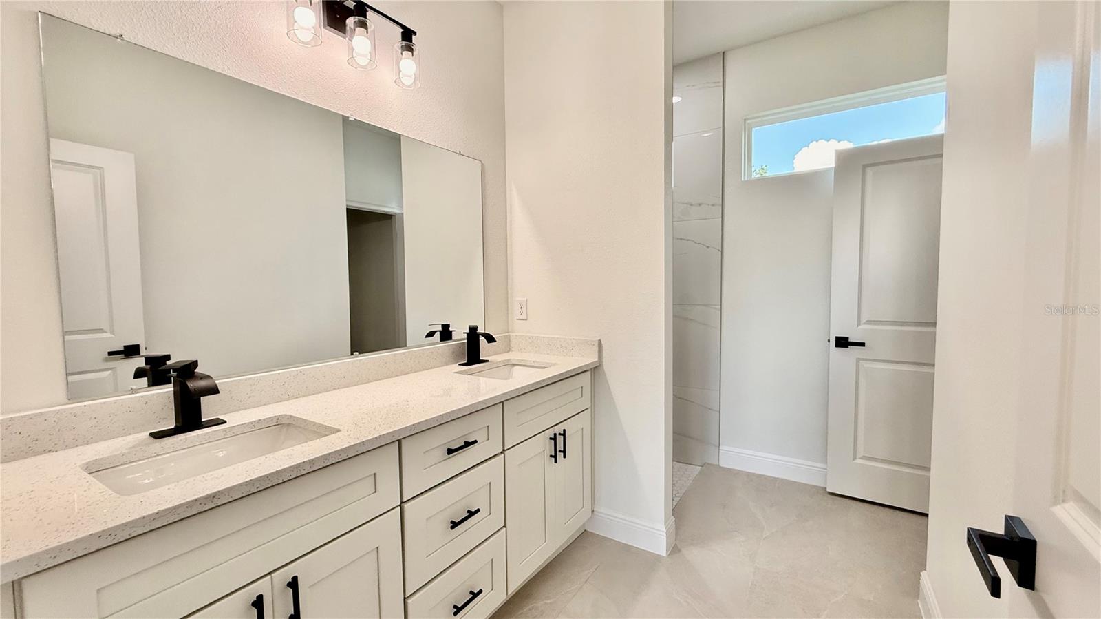 CITRUS SPGS UNIT 07 - Residential Lease