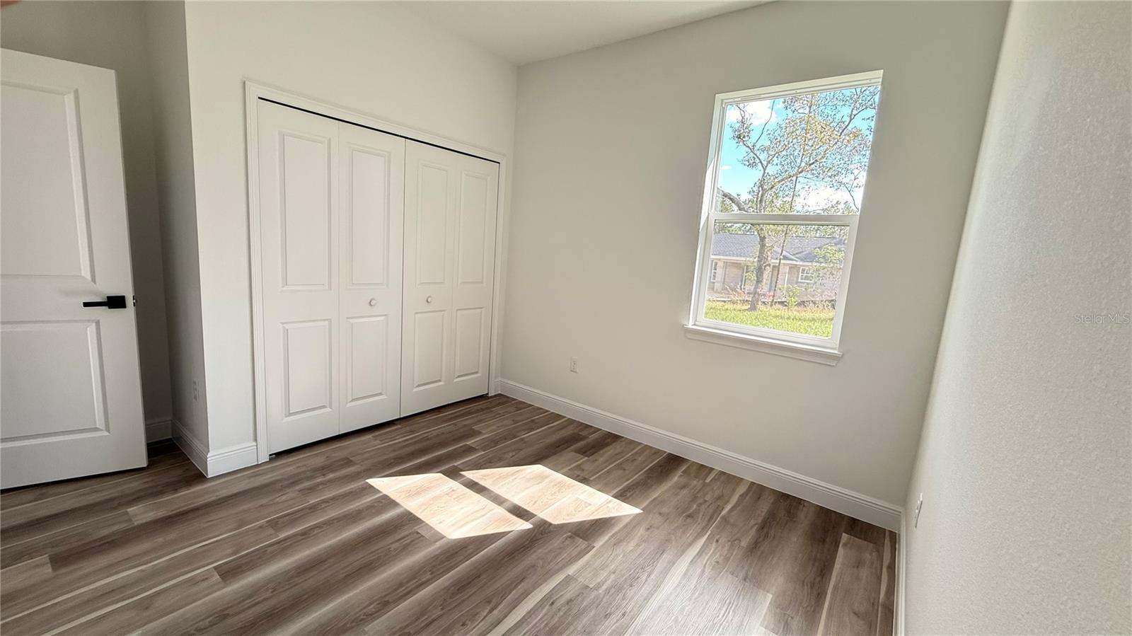 CITRUS SPGS UNIT 07 - Residential Lease