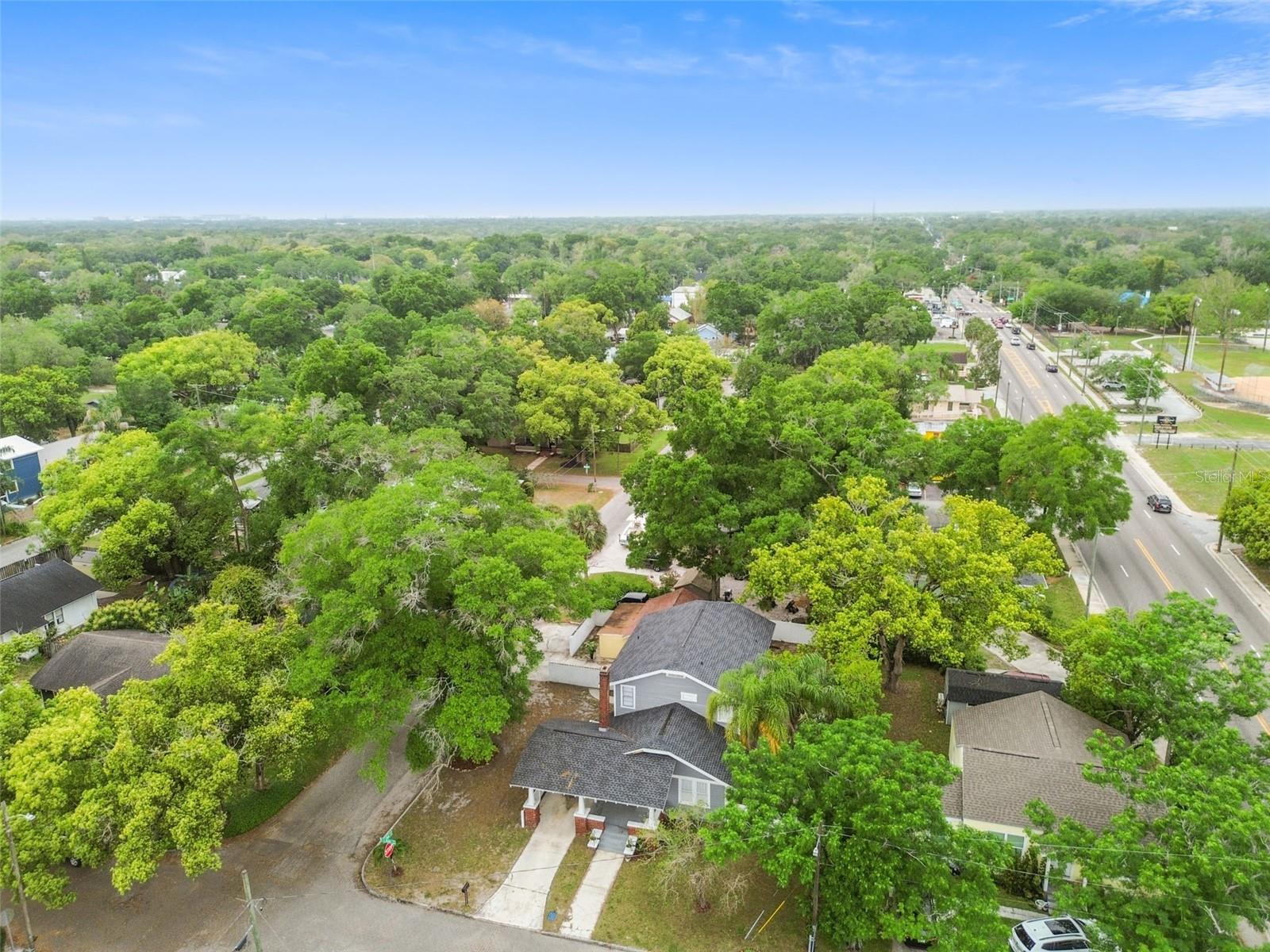 CENTER HILL - Residential