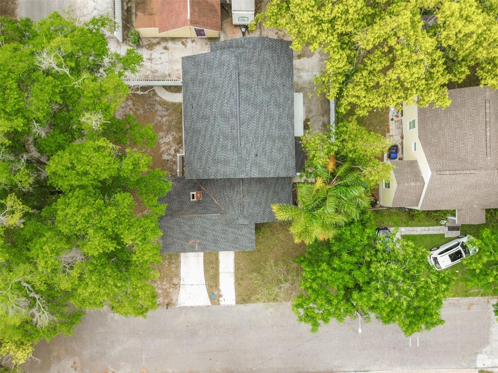 CENTER HILL - Residential