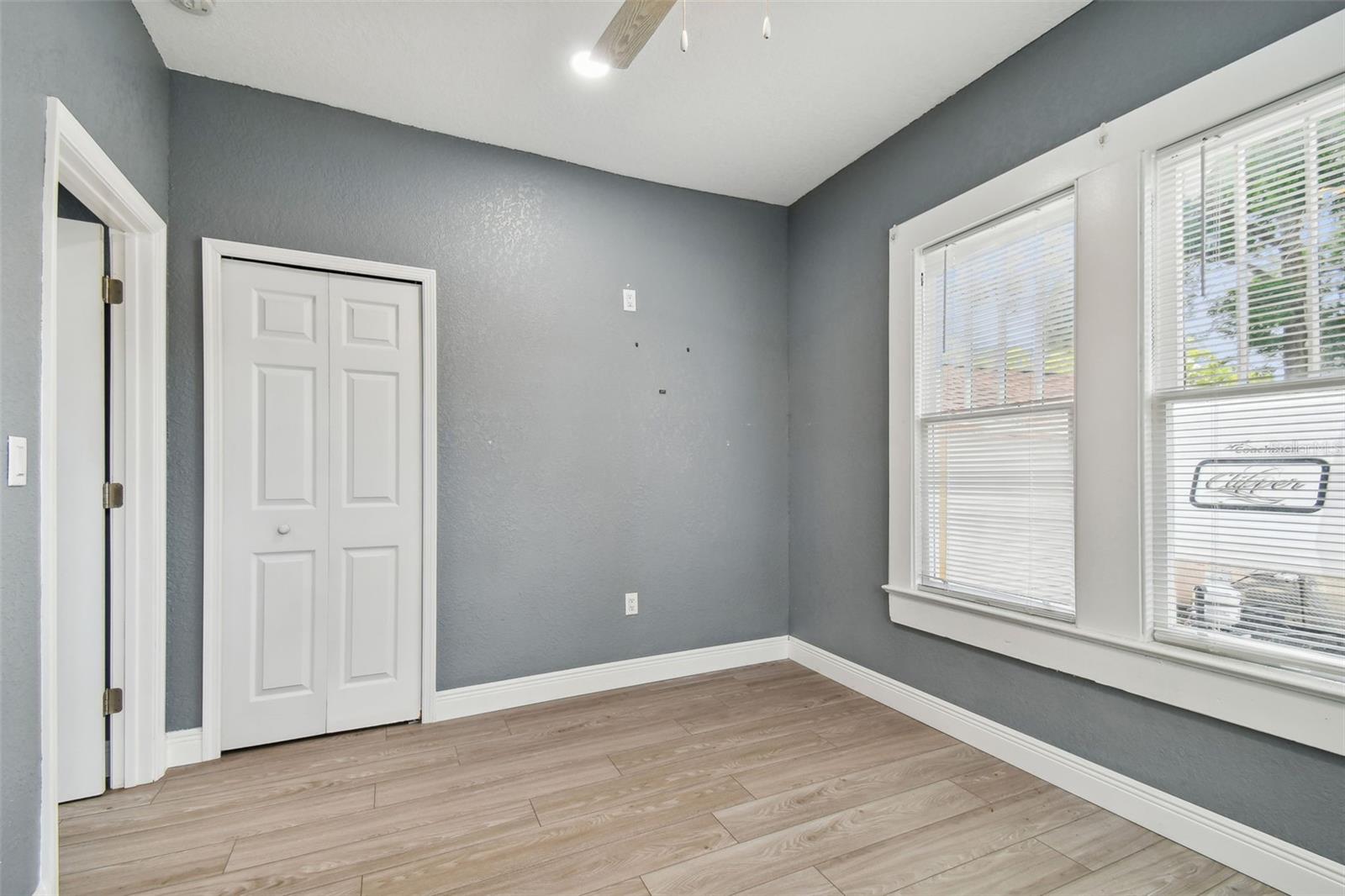 CENTER HILL - Residential