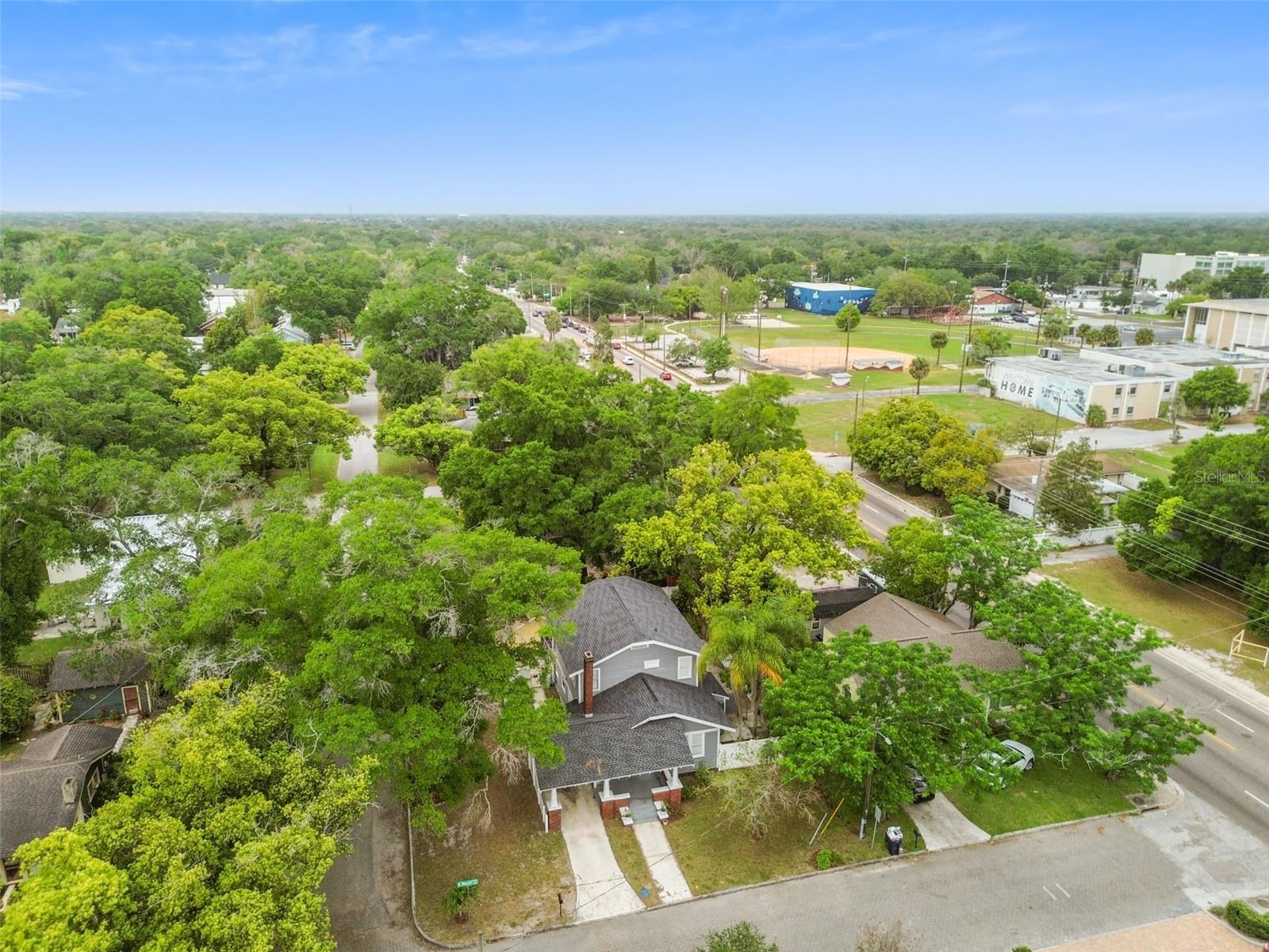 CENTER HILL - Residential