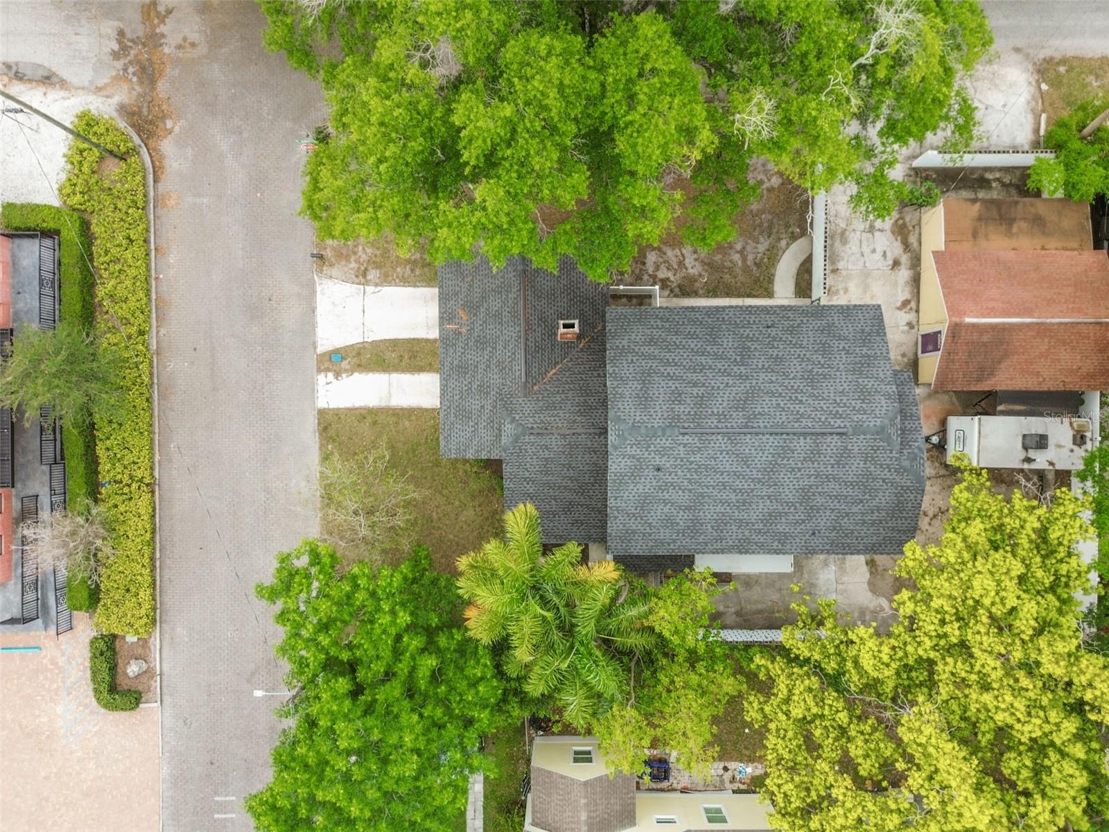 CENTER HILL - Residential