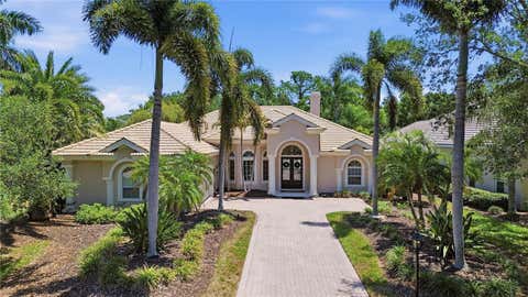 Photo of 8309 Grosvenor Court, Bradenton, FL 34201 (MLS # A4692307)