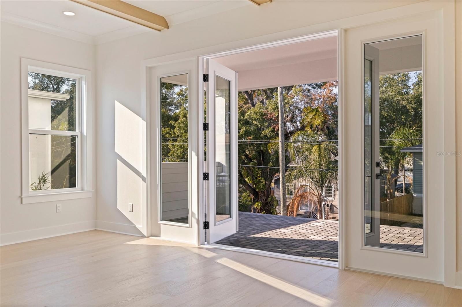 SHOREACRES CENTER - Residential