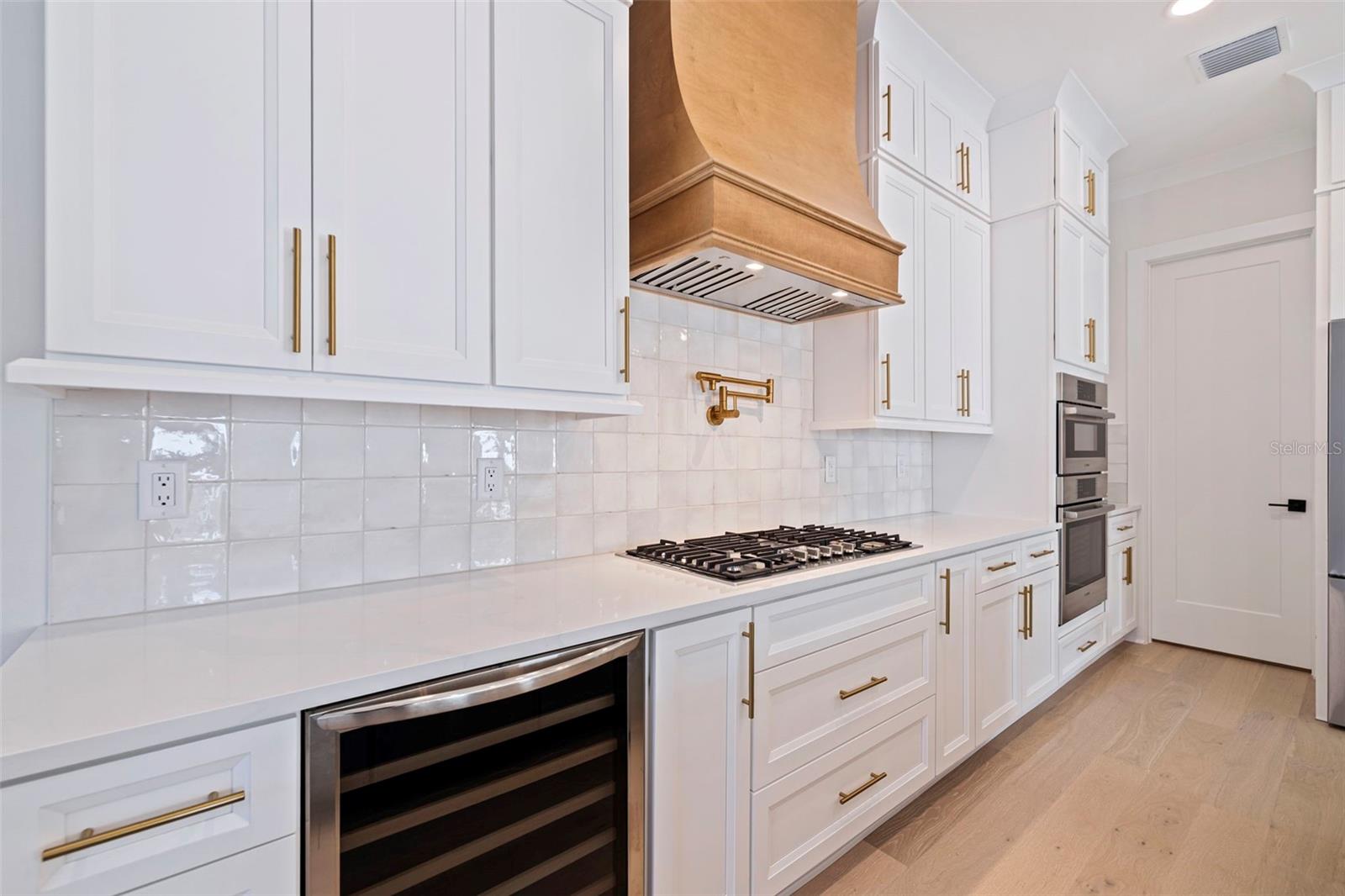 SHOREACRES CENTER - Residential