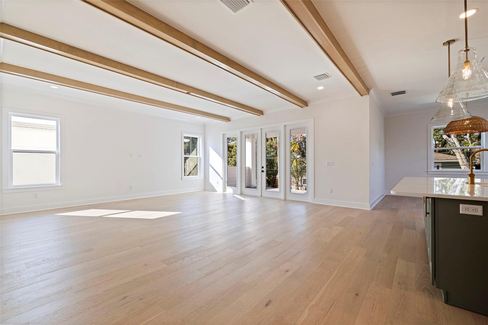 SHOREACRES CENTER - Residential