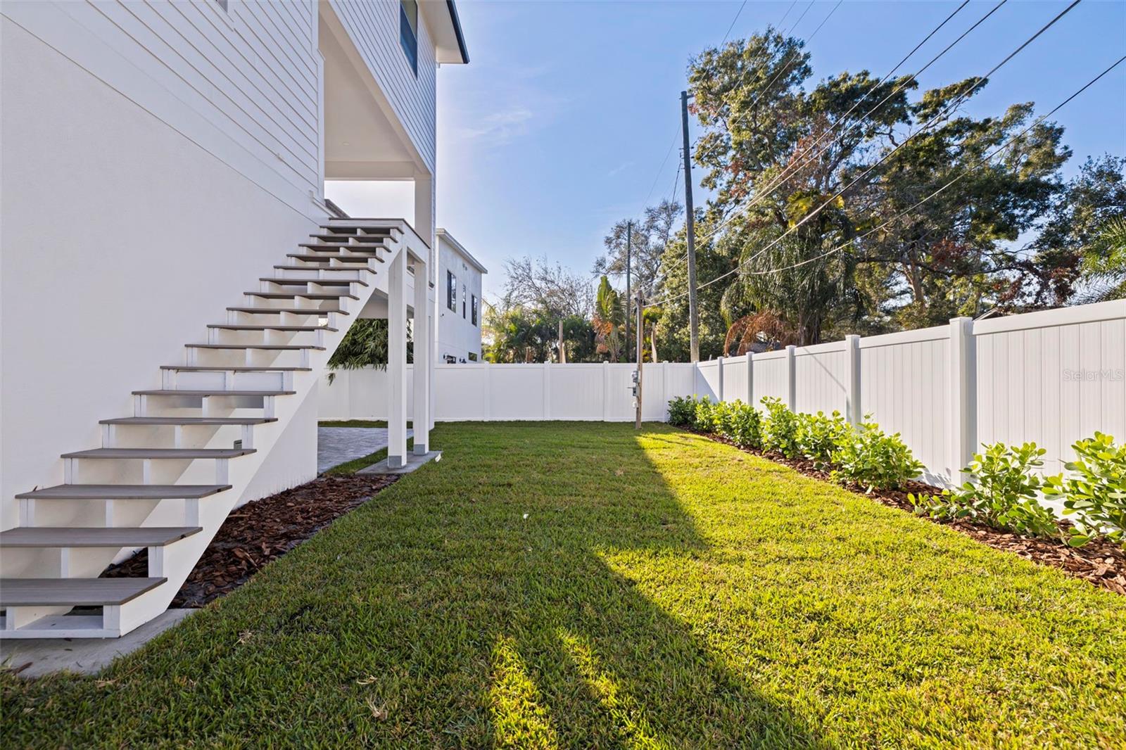 SHOREACRES CENTER - Residential