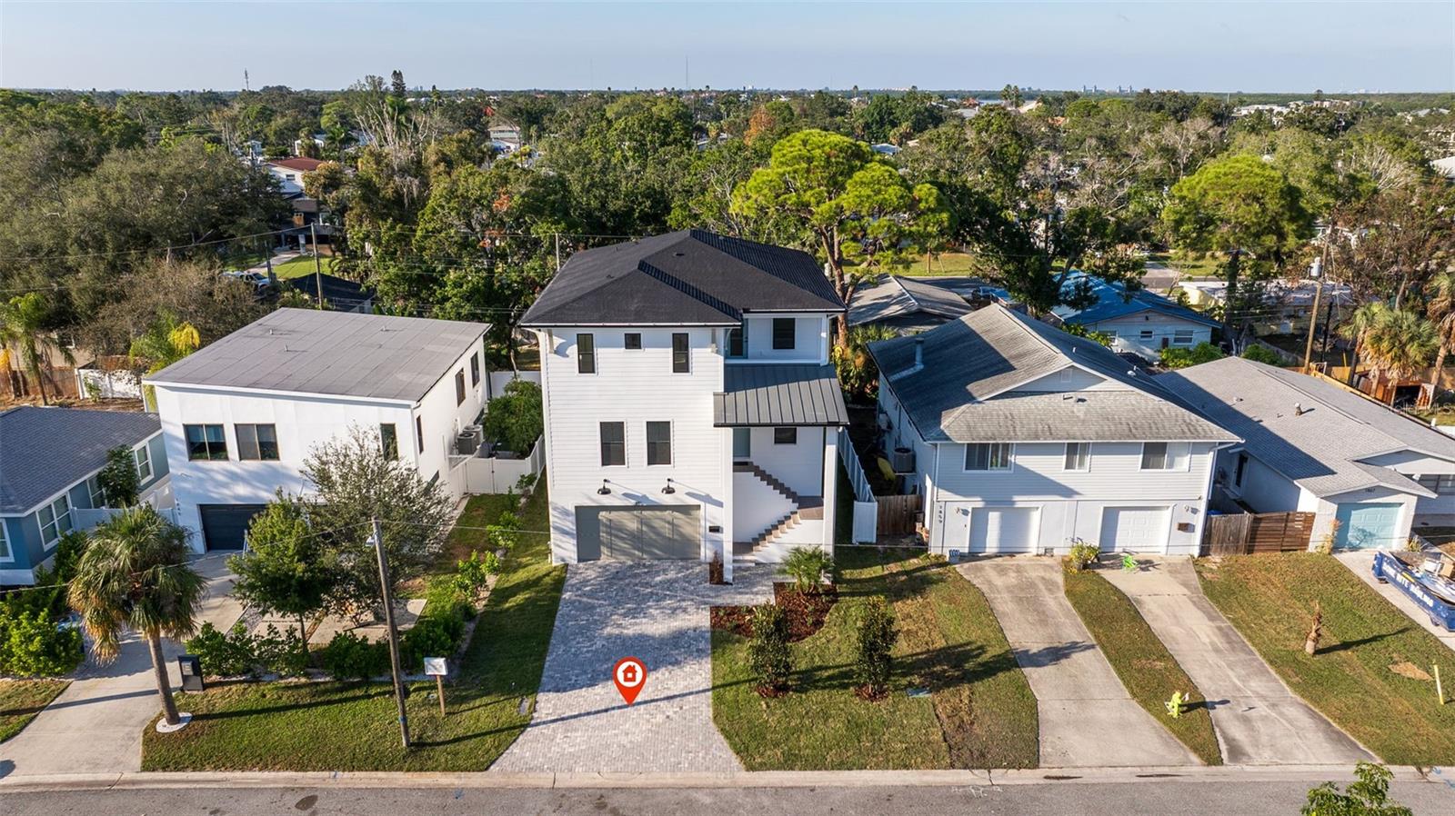 SHOREACRES CENTER - Residential