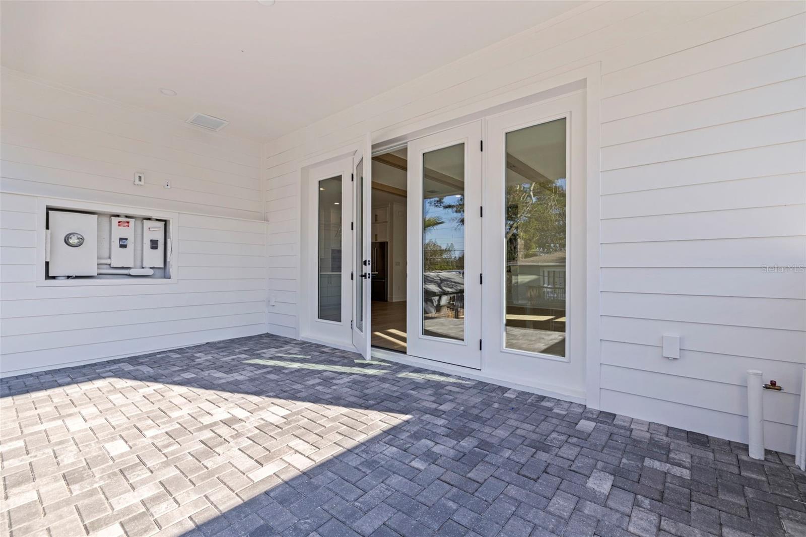 SHOREACRES CENTER - Residential