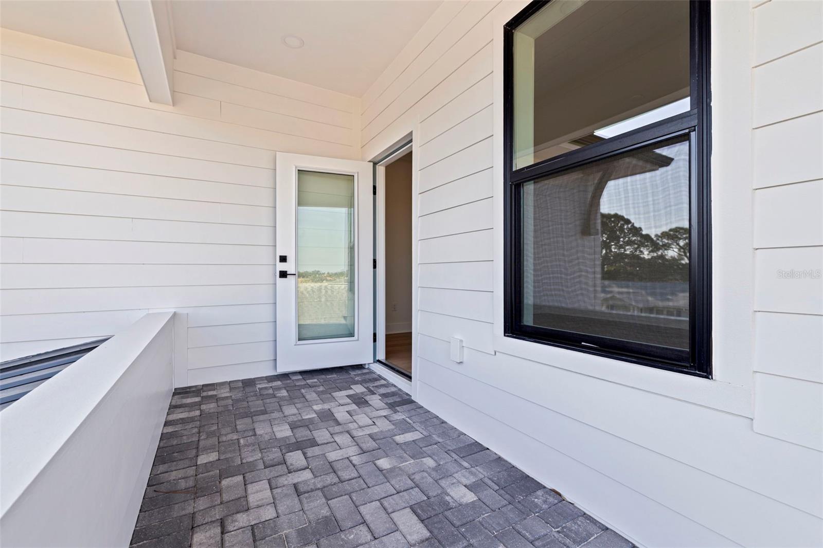 SHOREACRES CENTER - Residential