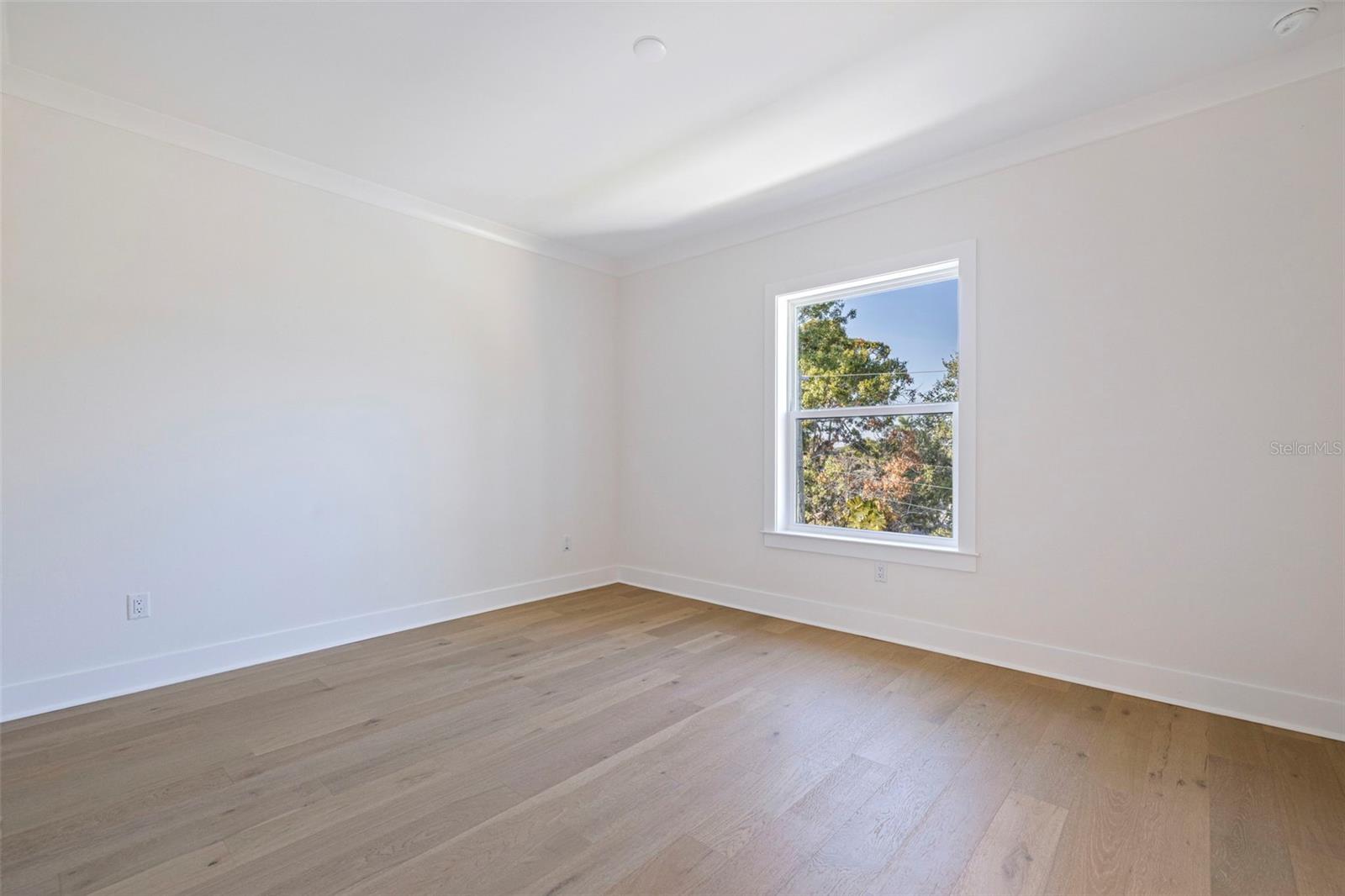 SHOREACRES CENTER - Residential