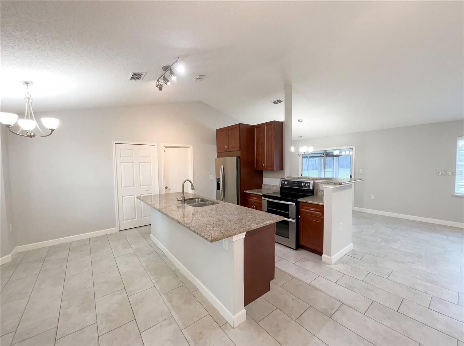 SAWMILL PH 02 - Residential