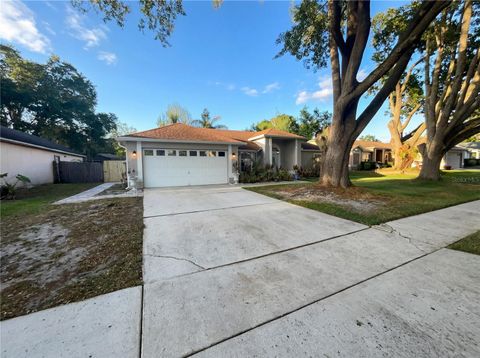 Photo of 6712 Lumberjack Lane, Ocoee, FL 34761 (MLS # O6396844)